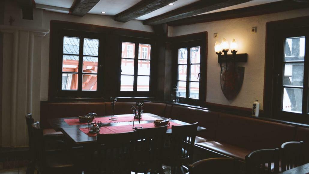 Gasthaus Burgkeller Limburg an der Lahn Exterior foto