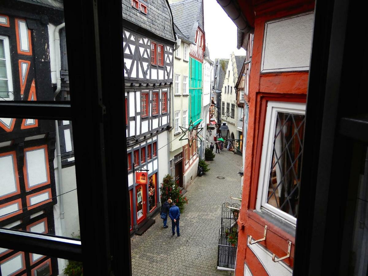 Gasthaus Burgkeller Limburg an der Lahn Exterior foto